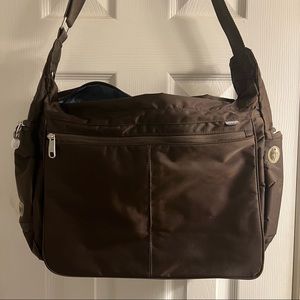 eBags Kayla Town Square Cross Body Messenger Bag Tote Yoga Computer